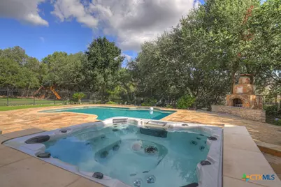 9752 Trophy Oaks Drive, San Antonio, TX 78266 - Photo 39