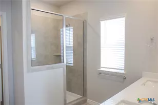 506 Story Ave, Florence, TX 76527 - Photo 9