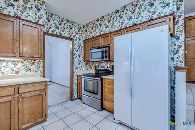 2132 Northcrest Drive, New Braunfels, TX 78130 - Photo 11