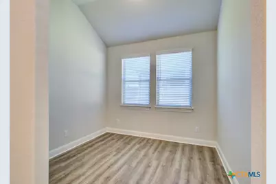 2072 Stephanie Avenue, New Braunfels, TX 78132 - Photo 11