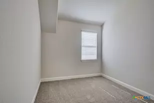 2072 Stephanie Ave, New Braunfels, TX 78132 - Photo 19