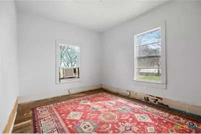 201 N 10th Street, Buckholts, TX 76518 - Photo 21