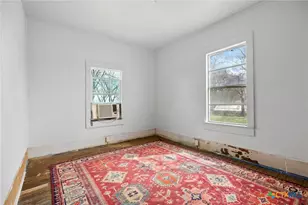 201 N 10th St, Buckholts, TX 76518 - Photo 21