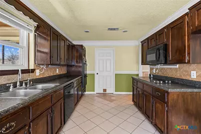 1702 Possum Trail, Harker Heights, TX 76548 - Photo 17