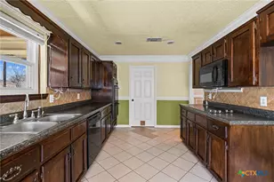 1702 Possum Trail, Harker Heights, TX 76548 - Photo 17