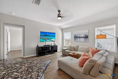 2542 McCrae, New Braunfels, TX 78130 - Photo 7