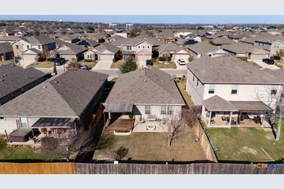 2542 McCrae, New Braunfels, TX 78130 - Photo 33