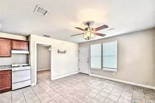 338 Trestle Tree, San Marcos, TX 78666 - Photo 5