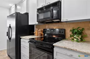 1719 Ridgeway Dr, Temple, TX 76502 - Photo 9