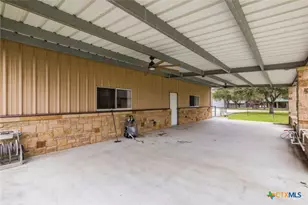 108 Lakeway Ct, Victoria, TX 77905 - Photo 29