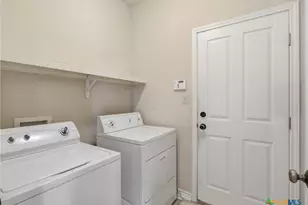 108 Lakeway Ct, Victoria, TX 77905 - Photo 17