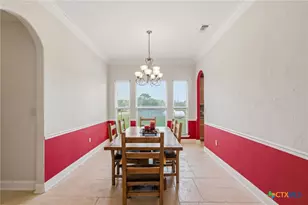 108 Lakeway Ct, Victoria, TX 77905 - Photo 9