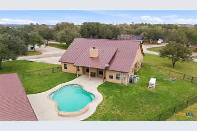 108 Lakeway Court, Victoria, TX 77905 - Photo 39