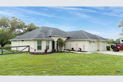 7134 Old Highway Road, Inez, TX 77968 - Photo 5
