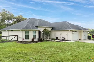 7134 Old Hwy Rd, Inez, TX 77968 - Photo 5