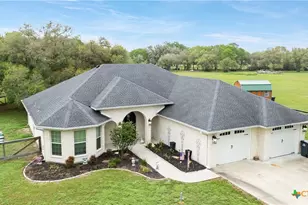 7134 Old Hwy Rd, Inez, TX 77968 - Photo 3