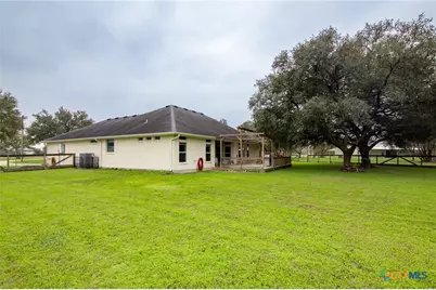 7134 Old Highway Road, Inez, TX 77968 - Photo 31