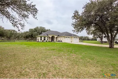 7134 Old Highway Road, Inez, TX 77968 - Photo 9