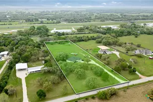 7134 Old Hwy Rd, Inez, TX 77968 - Photo 37