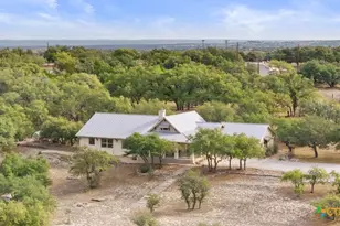 232 Crooked Oak Ln, Round Mountain, TX 78663 - Photo 1