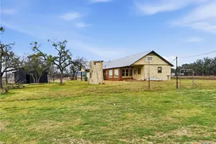 910 Co Rd 421, Evant, TX 76525 - Photo 9