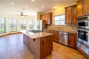 116 Lake Side Dr, Boerne, TX 78006 - Photo 21