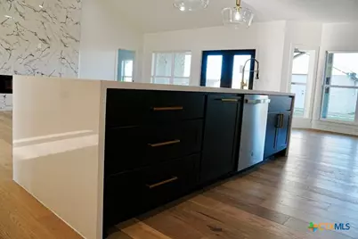 1284 County Road 335, Shiner, TX 77984 - Photo 7