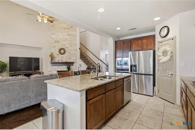 107 Brushy Creek, Victoria, TX 77904 - Photo 11