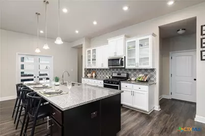 217 Emerald Garden Road, San Marcos, TX 78666 - Photo 9