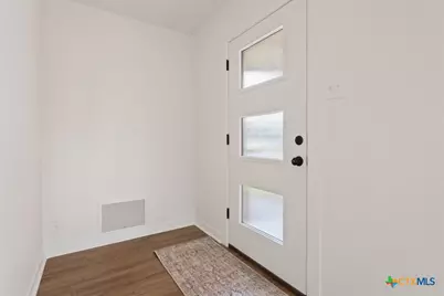 2305 N 15th Street, Temple, TX 76501 - Photo 3