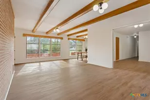 2305 N 15th St, Temple, TX 76501 - Photo 7