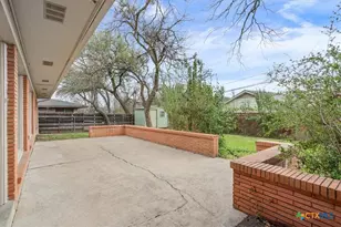 2305 N 15th St, Temple, TX 76501 - Photo 31