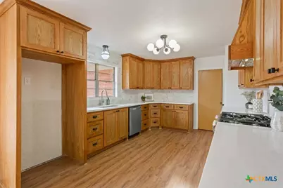 2305 N 15th Street, Temple, TX 76501 - Photo 11