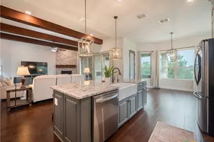 632 Carson Rdg, New Braunfels, TX 78132 - Photo 17