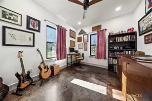 153 Co Rd 491, Elgin, TX 78621 - Photo 19