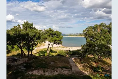 874 Lakebreeze Drive, Canyon Lake, TX 78133 - Photo 43