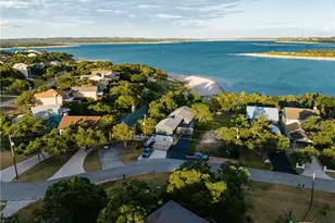 874 Lakebreeze Dr, Canyon Lake, TX 78133 - Photo 43