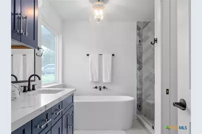 874 Lakebreeze Drive, Canyon Lake, TX 78133 - Photo 31