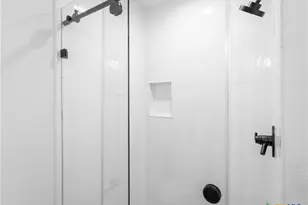 874 Lakebreeze Dr, Canyon Lake, TX 78133 - Photo 39