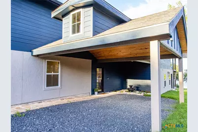 874 Lakebreeze Drive, Canyon Lake, TX 78133 - Photo 5