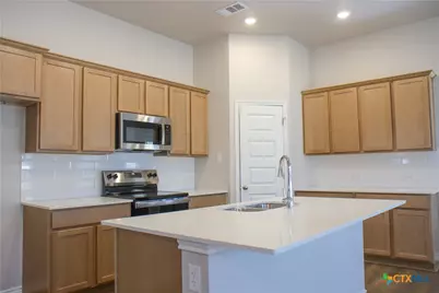 504 Story Avenue, Florence, TX 76527 - Photo 5