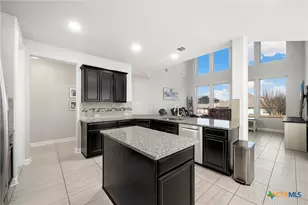 907 Highland Vista, New Braunfels, TX 78130 - Photo 3