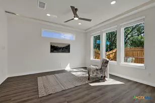 104 Creekside Trail, Kyle, TX 78640 - Photo 7