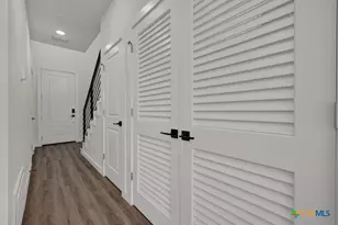 104 Creekside Trail, Kyle, TX 78640 - Photo 5