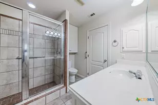 2620 Foresthaven Dr, New Braunfels, TX 78132 - Photo 15