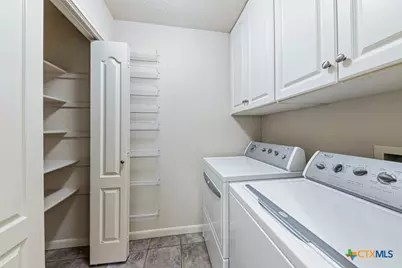 2620 Foresthaven Drive, New Braunfels, TX 78132 - Photo 11