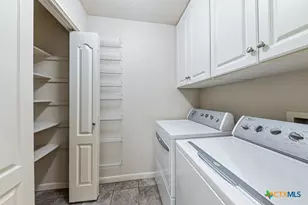 2620 Foresthaven Dr, New Braunfels, TX 78132 - Photo 11