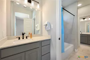 1647 Bussola, New Braunfels, TX 78132 - Photo 33