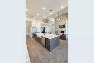 1647 Bussola, New Braunfels, TX 78132 - Photo 11