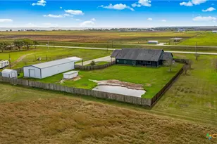 1118 E Maxwell Ditch Rd, Port Lavaca, TX 77979 - Photo 31